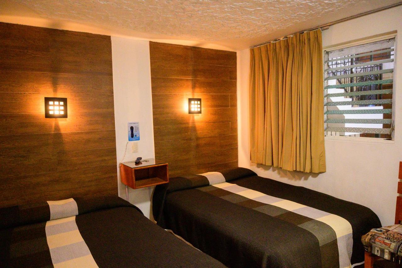 Hotel Acuario En Ocotlan Eksteriør bilde