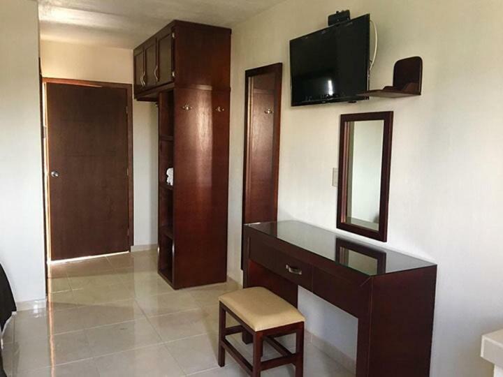 Hotel Acuario En Ocotlan Eksteriør bilde